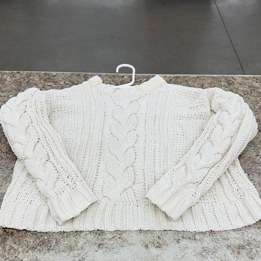 Aeropostale Cream Cable Knit Sweater